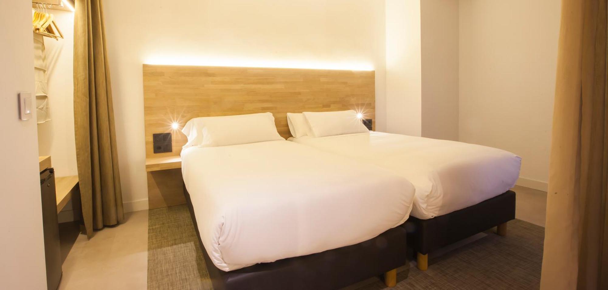 Hotel A Pamplona Ruang foto