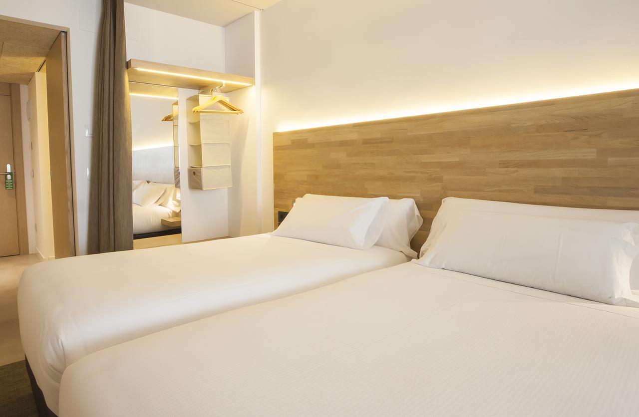 Hotel A Pamplona Ruang foto